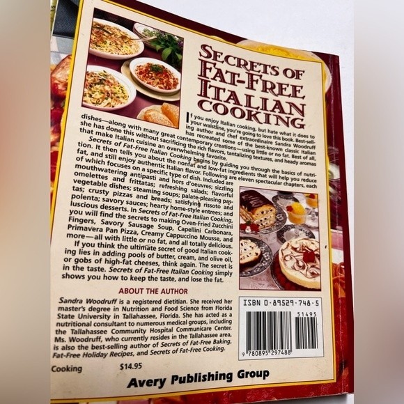 *3/$15 Secrets of Fat-Free Italian Cooking: Over 200 recipes book 381401 - Picture 3 of 4